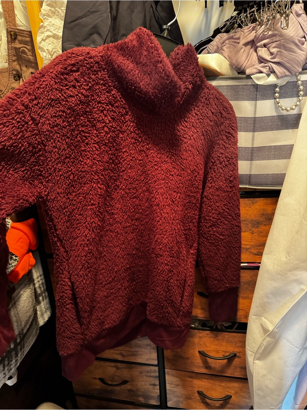 Cozy Sherpa Pullover Sweater - Burgundy